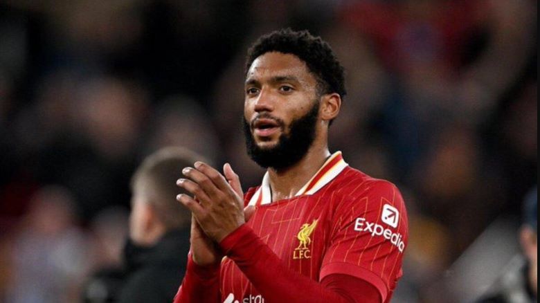 10 famous players who never scored a goal: The Joe Gomez mystery; A 21-year career without a single celebration - Ảnh 3