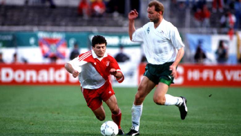 Top 10 shortest football players in history: A proud EURO champion; The 1.58m miracle - Ảnh 4