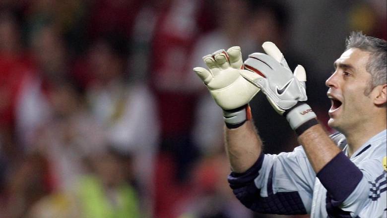 Top 5 most goals conceded in Champions League group stage history: Iker Casillas claims the unwanted record - Ảnh 2