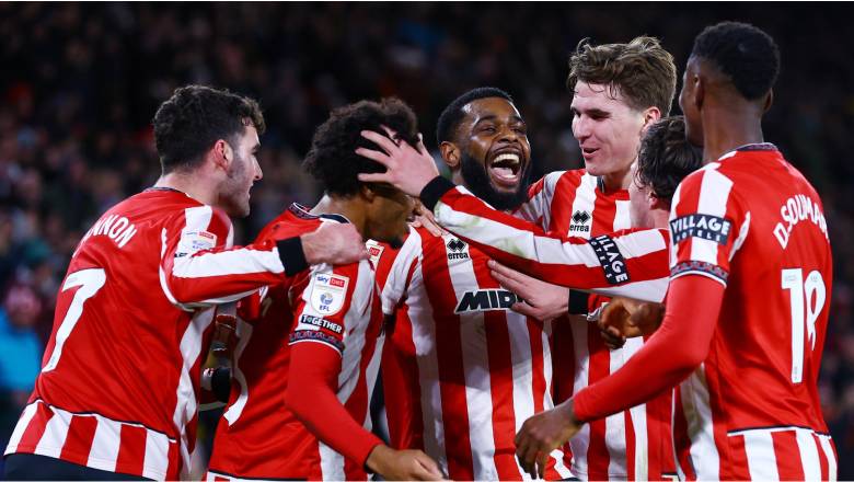 Football clubs owned by the royal family: Power and prestige - Ảnh 2