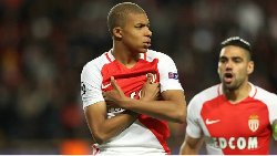 Rising star: What position did Mbappe play at Monaco?