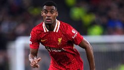 Who is the best midfielder in the Premier League 2024/25? Gravenberch breaks out, Palmer stays clinical